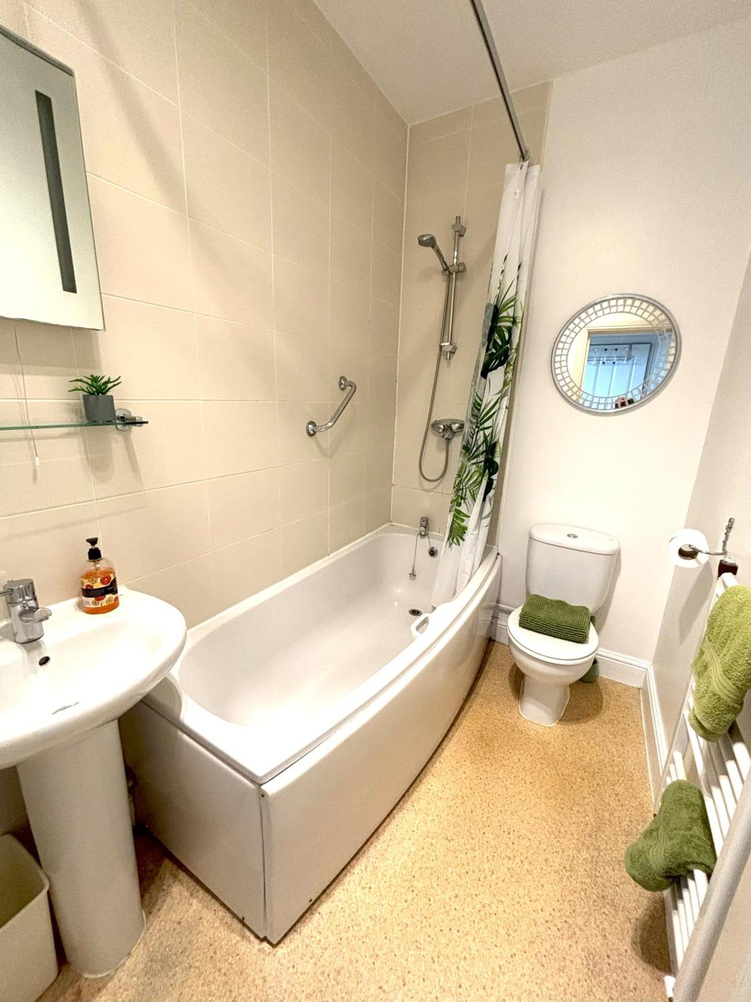 Seabreeze Apartment Eastbourne Ngoại thất bức ảnh
