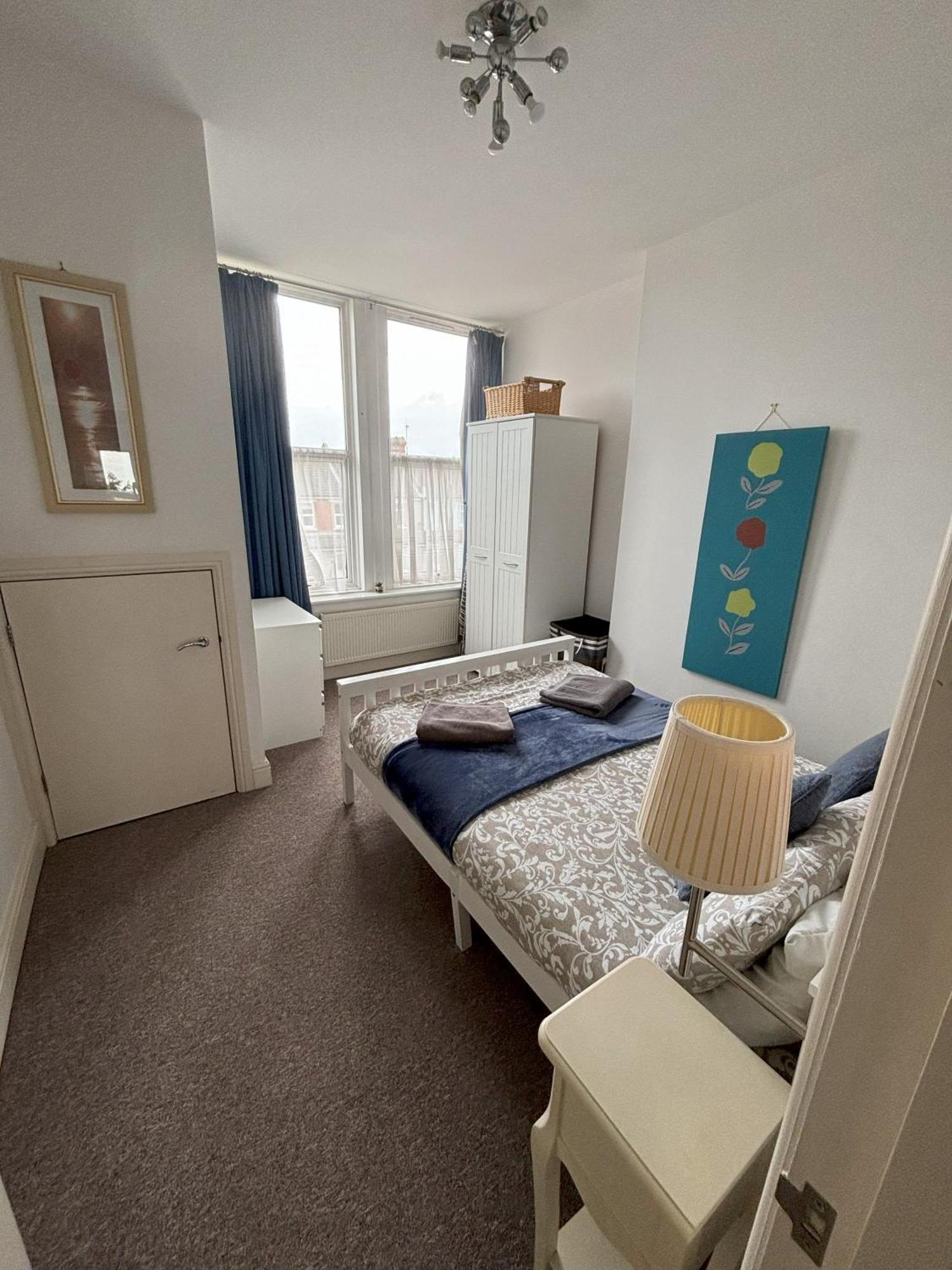 Seabreeze Apartment Eastbourne Ngoại thất bức ảnh