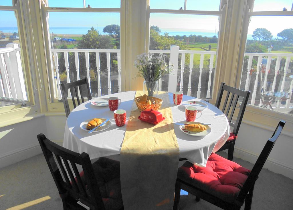 Seabreeze Apartment Eastbourne Ngoại thất bức ảnh
